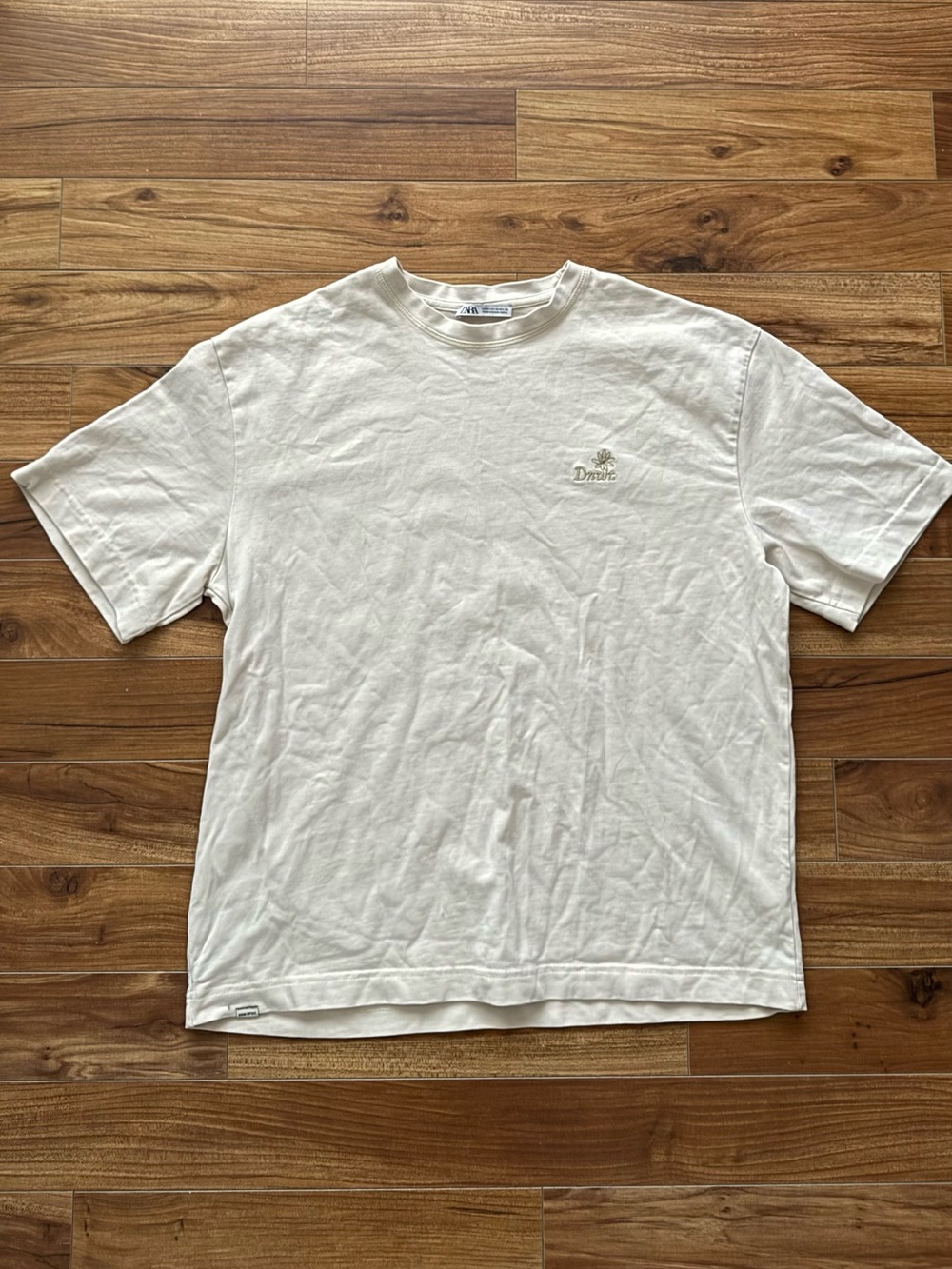 Zara Beige Embroidered Oversized Graphic T-Shirt Medium Cotton